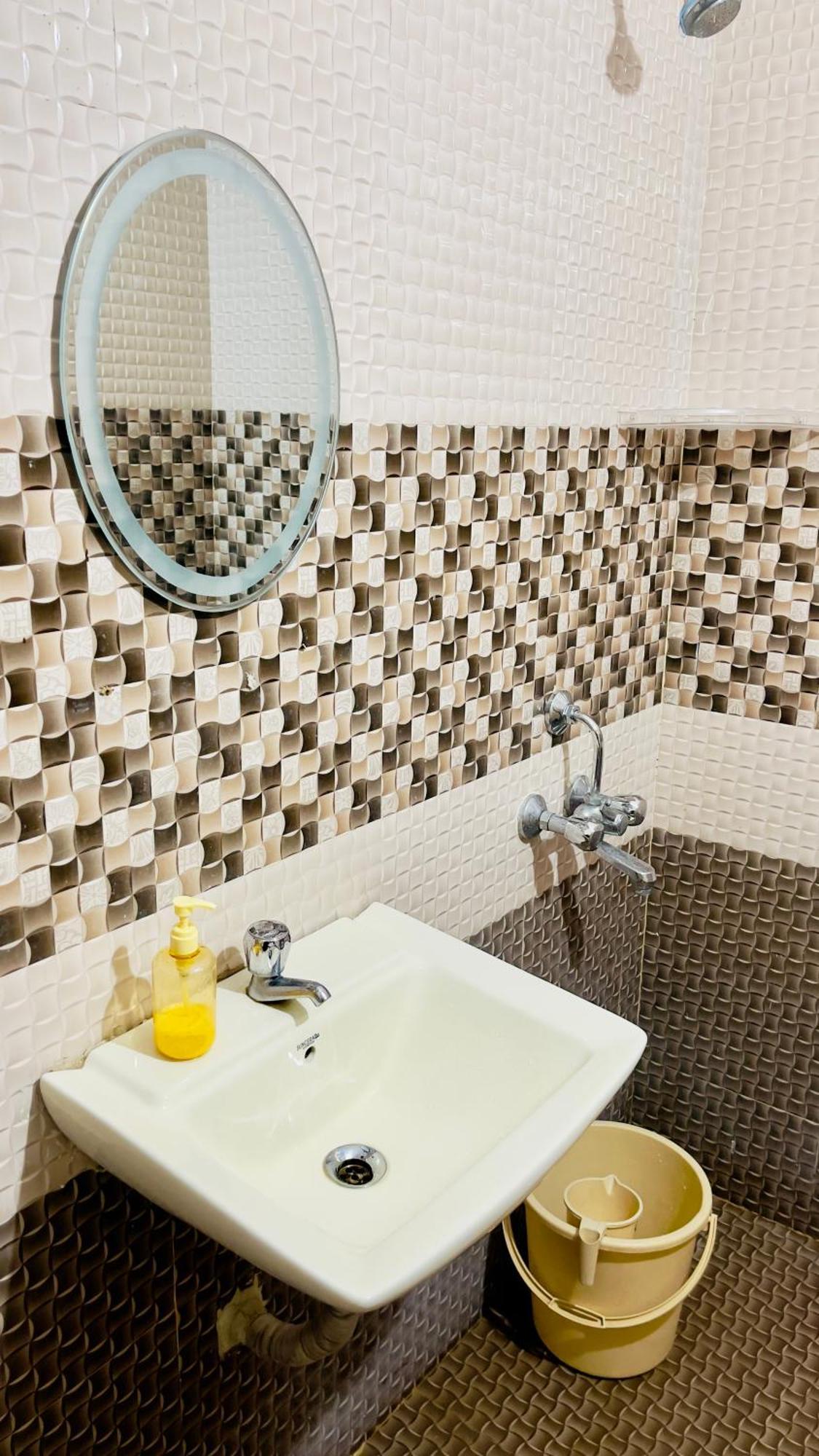 Prince Castle-4Bhk Apartment,Guesthouse Хидерабад Екстериор снимка